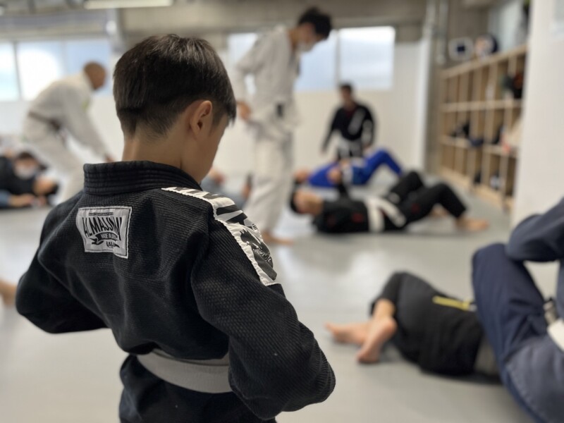 CAVE BJJ 柔術 キッズクラス　風景
