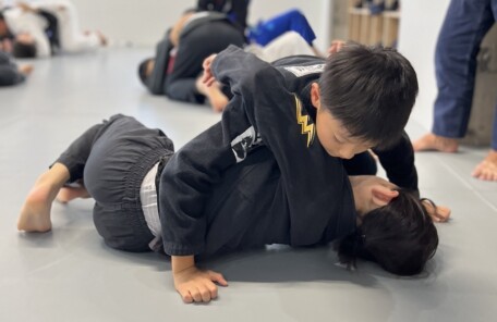 CAVE BJJ 柔術クラス　キッズクラス風景