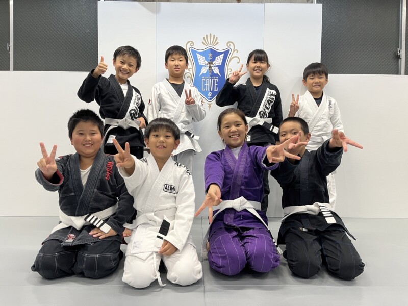 CAVE BJJ 柔術　キッズクラス　風景