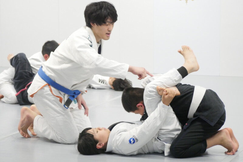 CAVE BJJ 柔術クラス　キッズクラス風景
