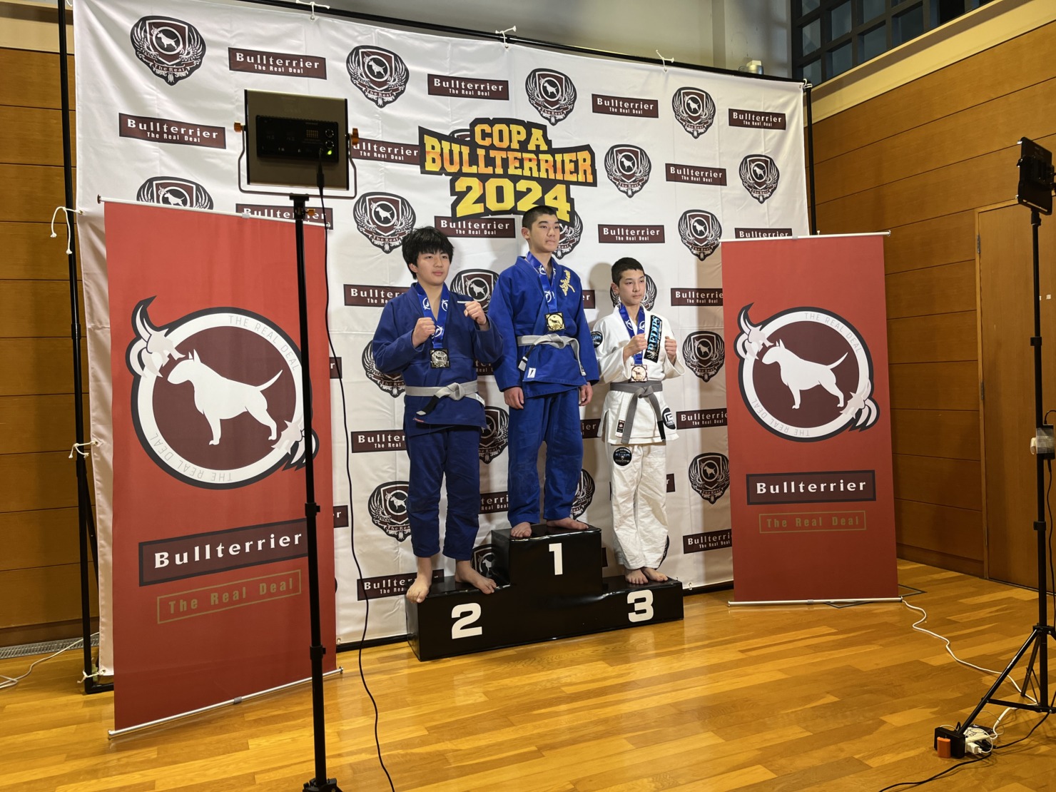 CAVE BJJ 柔術 大会出場者　キッズ入賞者