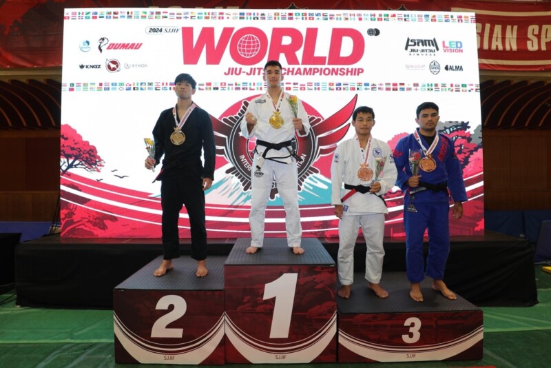CAVE BJJ 　柔術大会　入賞者