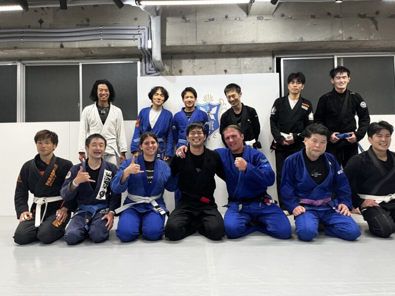 CAVE BJJ クラス風景