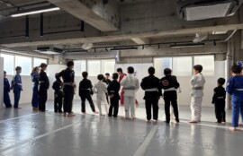 CAVE BJJ クラス
