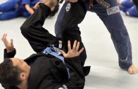 CAVE BJJクラス風景