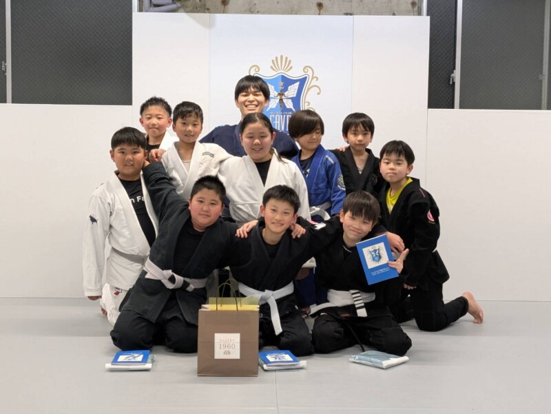 CAVE BJJキッズクラス風景